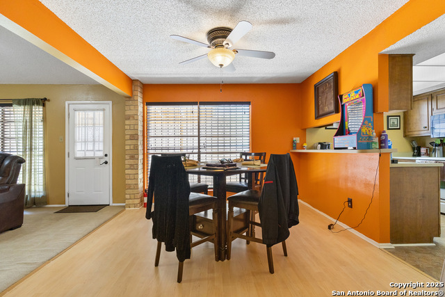 Image 7 of 20 For 5215 Vinecrest