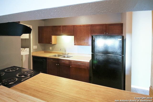 Image 31 of 48 For 6310 Worchester Knolls