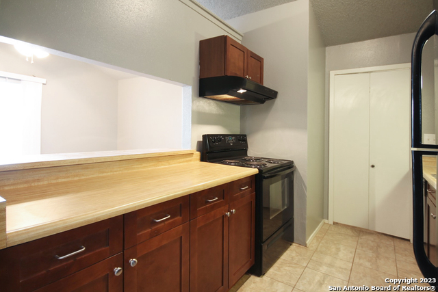 Image 32 of 48 For 6310 Worchester Knolls