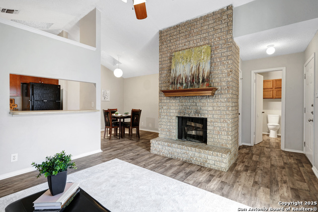 Image 6 of 48 For 6310 Worchester Knolls