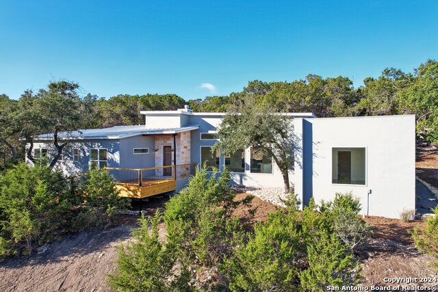 Details for 729 Caballo Trl, Canyon Lake, TX 78133