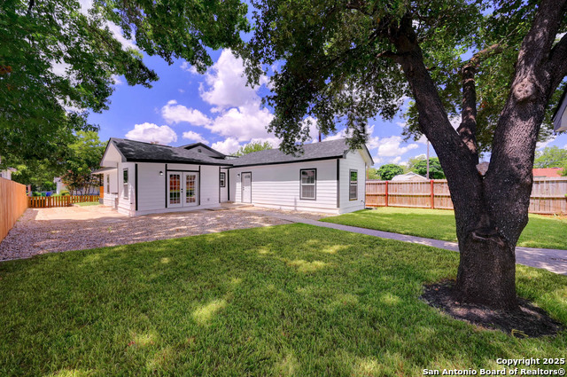 Listing photo id 20 for 111 Bailey