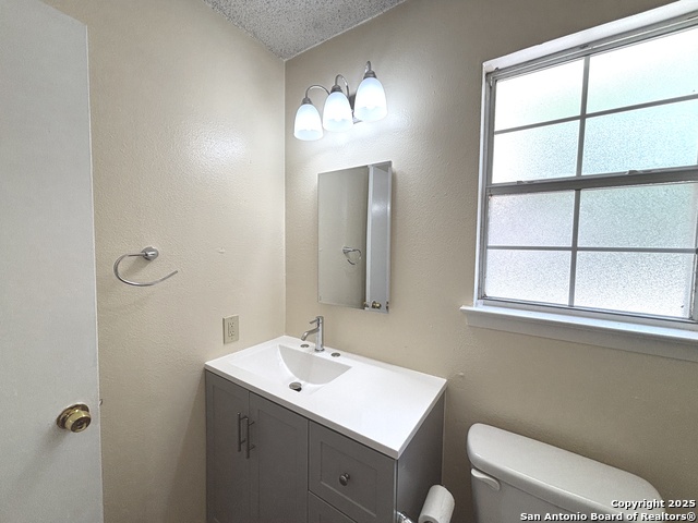 Image 7 of 14 For 8231 Meadow Forest