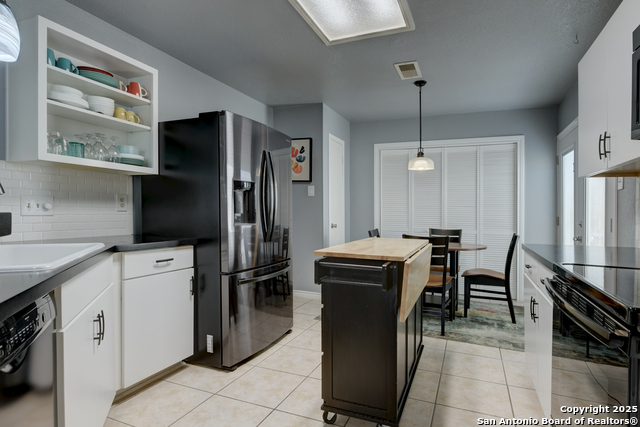 Image 9 of 24 For 15211 Eagle Run