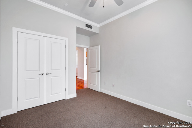 Image 22 of 34 For 7342 Oak Manor Dr  4307