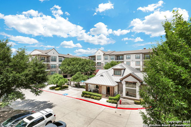 Image 25 of 34 For 7342 Oak Manor Dr  4307