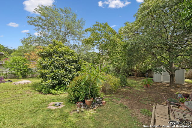 Image 34 of 50 For 740 Morningside