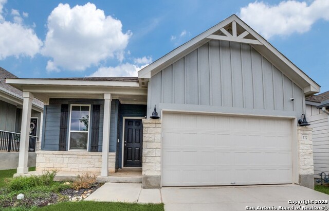 Details for 177 Acorn Cr., Boerne, TX 78006