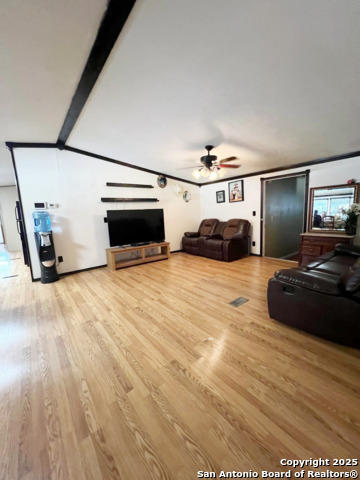 Image 5 of 19 For 475 4th  