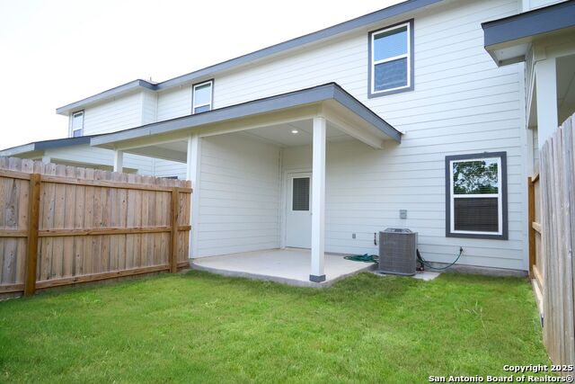 Image 23 of 27 For 482 Abigail  