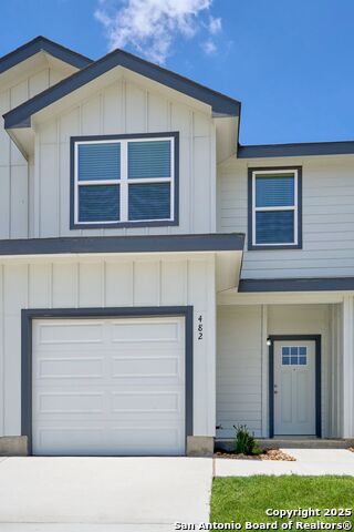 Image 3 of 27 For 482 Abigail  