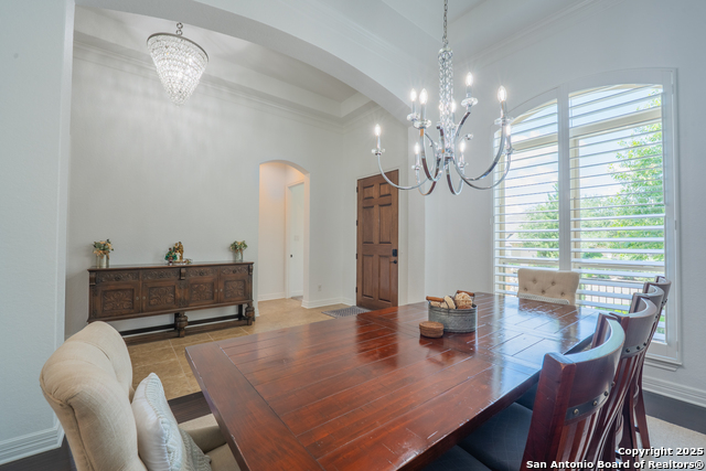 Listing photo id 9 for 3715 Coggeshall