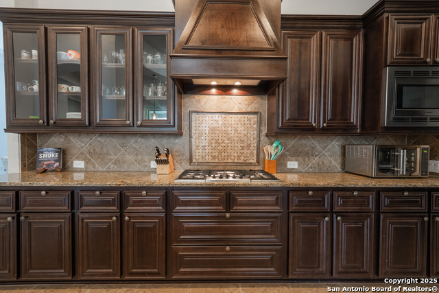 Listing photo id 21 for 3715 Coggeshall