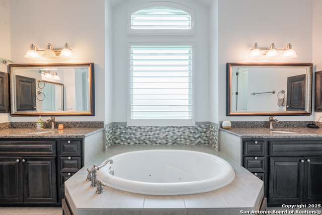 Listing photo id 34 for 3715 Coggeshall