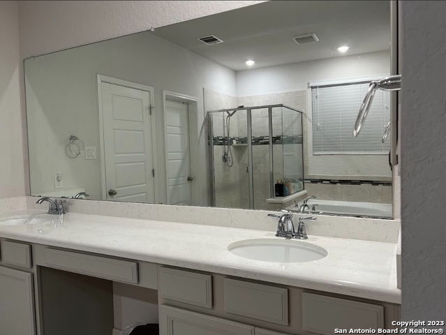 Image 30 of 40 For 2406 Olive Way