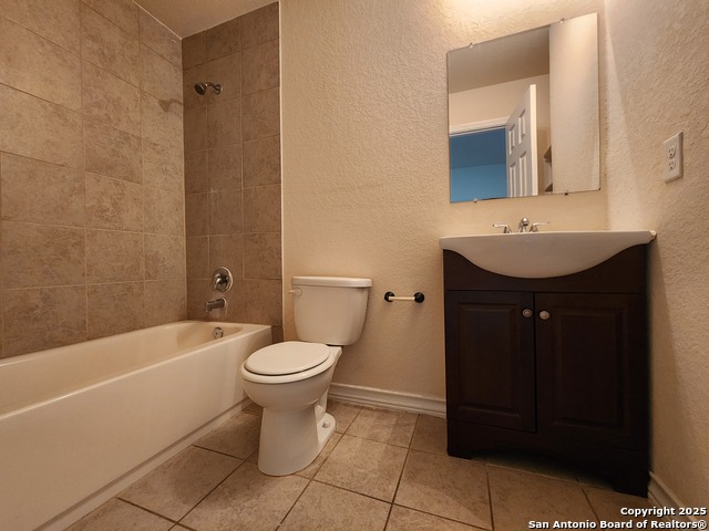 Image 12 of 48 For 14111 Veneto Drive