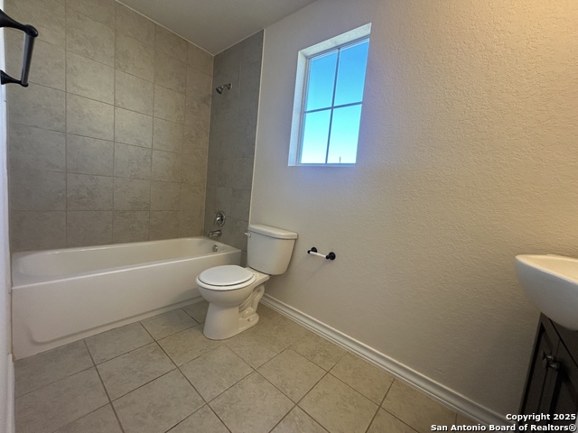 Image 26 of 48 For 14111 Veneto Drive