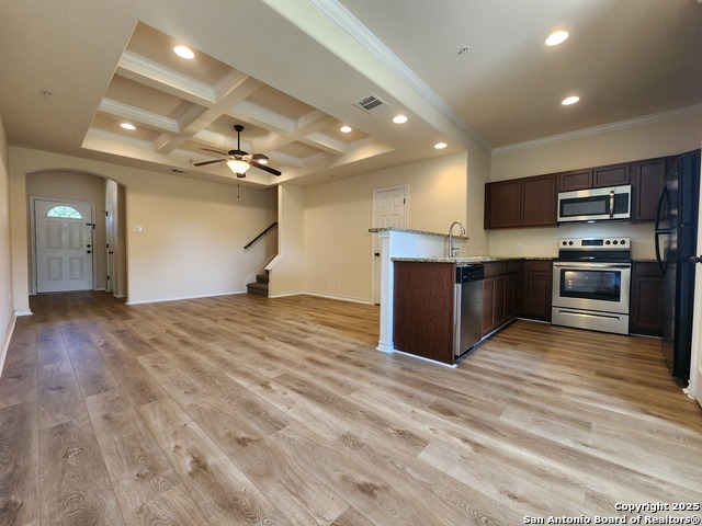 Image 4 of 48 For 14111 Veneto Drive