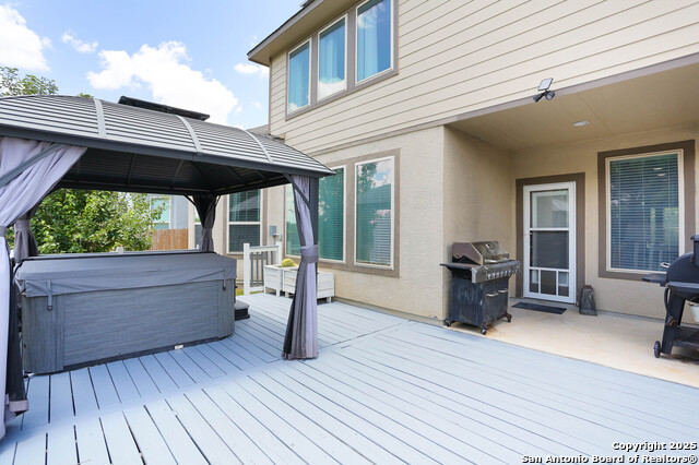Listing photo id 19 for 13320 Romulus Way