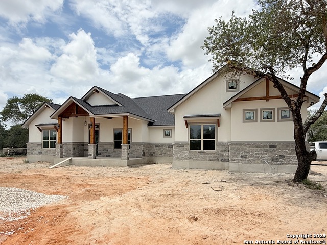 Details for 117 Pioneer Trl, Adkins, TX 78101
