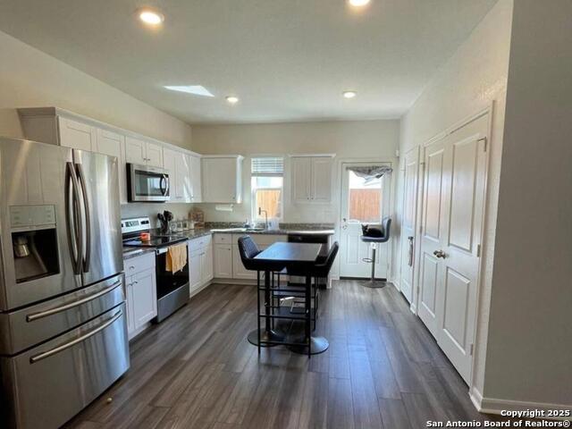 Image 4 of 5 For 5227 Hickory Place