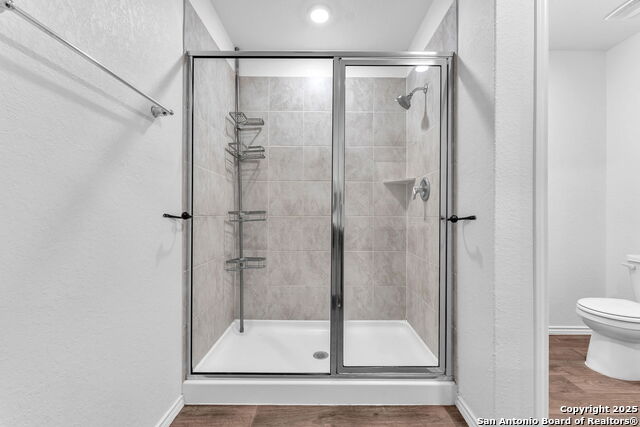 Listing photo id 27 for 3407 Angus Crossing