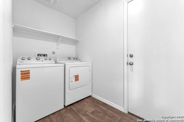 Listing photo id 34 for 3407 Angus Crossing