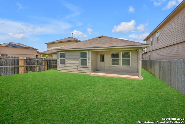Listing photo id 36 for 3407 Angus Crossing