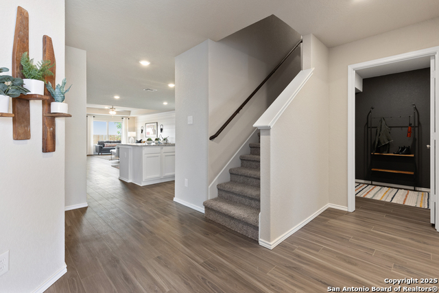 Image 5 of 26 For 425 Lina Way