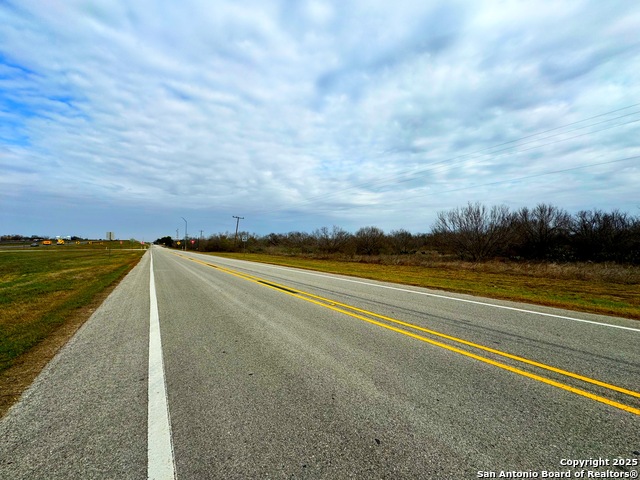 Image 2 of 13 For Tbd Ih 35 N