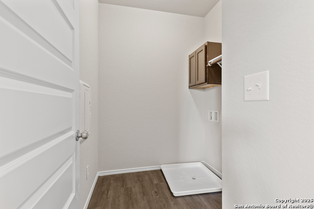 Image 20 of 32 For 4946 Blue Ranch