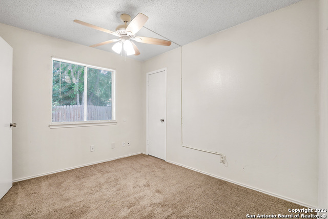 Image 10 of 21 For 7204 Hardesty