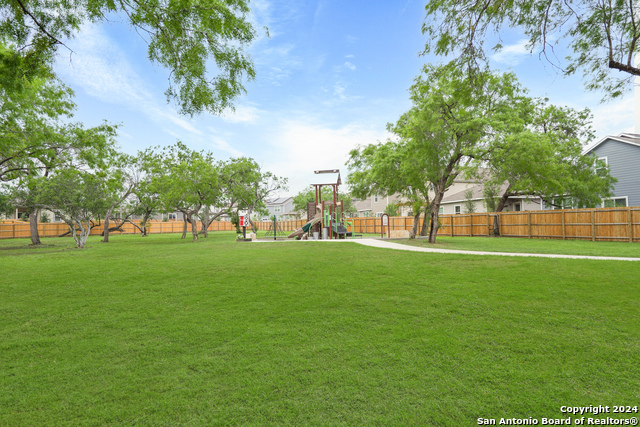 Image 15 of 21 For 4931 Blue Ranch