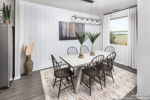 Image 8 of 21 For 4931 Blue Ranch
