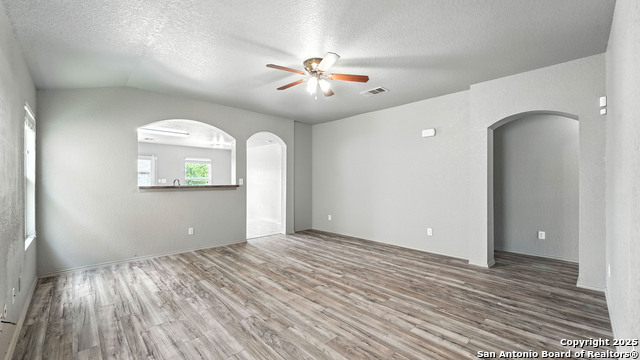 Image 4 of 16 For 1029 Bromley