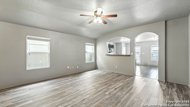 Image 5 of 16 For 1029 Bromley