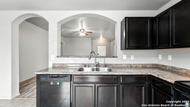 Image 6 of 16 For 1029 Bromley