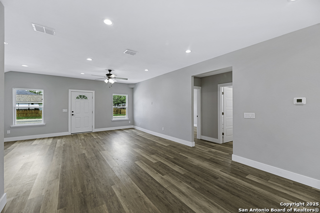 Image 6 of 28 For 304 Westmeyer