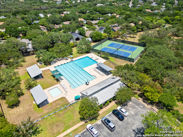 Image 45 of 50 For 19418 Encino Summit