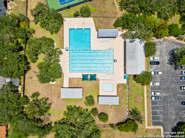 Image 46 of 50 For 19418 Encino Summit