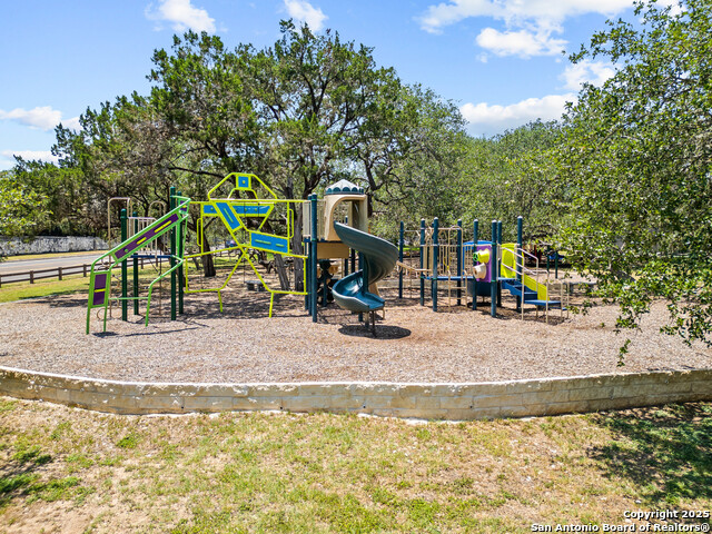 Image 48 of 50 For 19418 Encino Summit