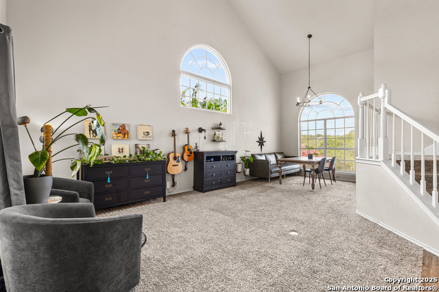 Image 5 of 50 For 19418 Encino Summit
