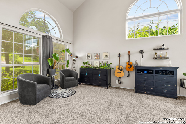 Image 6 of 50 For 19418 Encino Summit