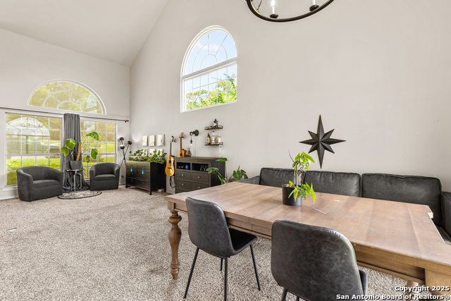 Image 8 of 50 For 19418 Encino Summit