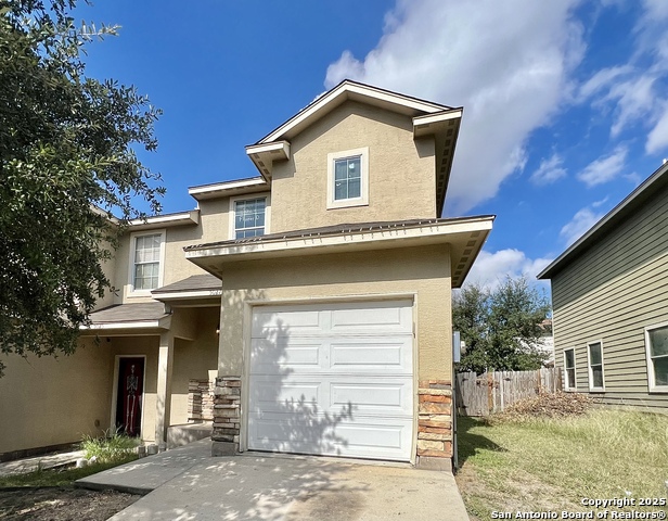 Image 2 of 16 For 5027 Flipper Dr