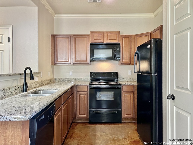 Image 7 of 16 For 5027 Flipper Dr
