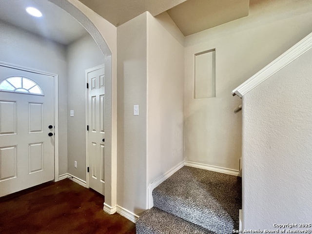 Image 9 of 16 For 5027 Flipper Dr