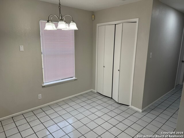 Image 4 of 8 For 927 Formosa Blvd W 1