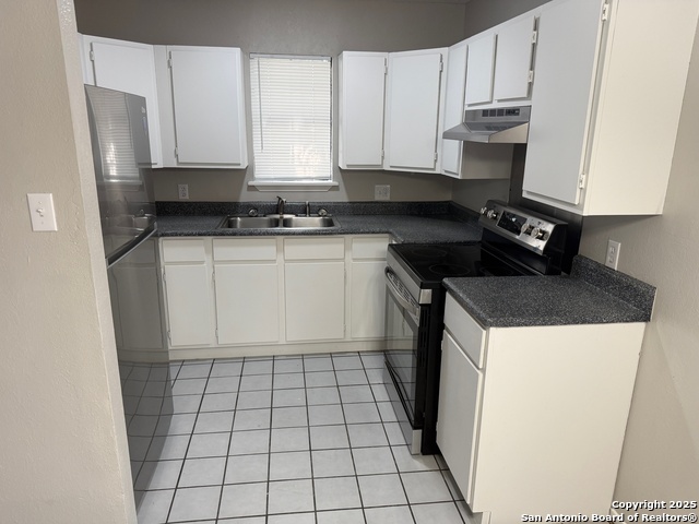 Image 7 of 8 For 927 Formosa Blvd W 1