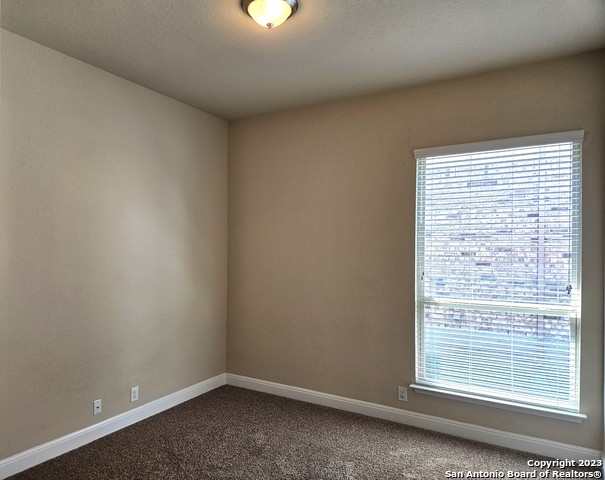 Listing photo id 23 for 816 Alpino